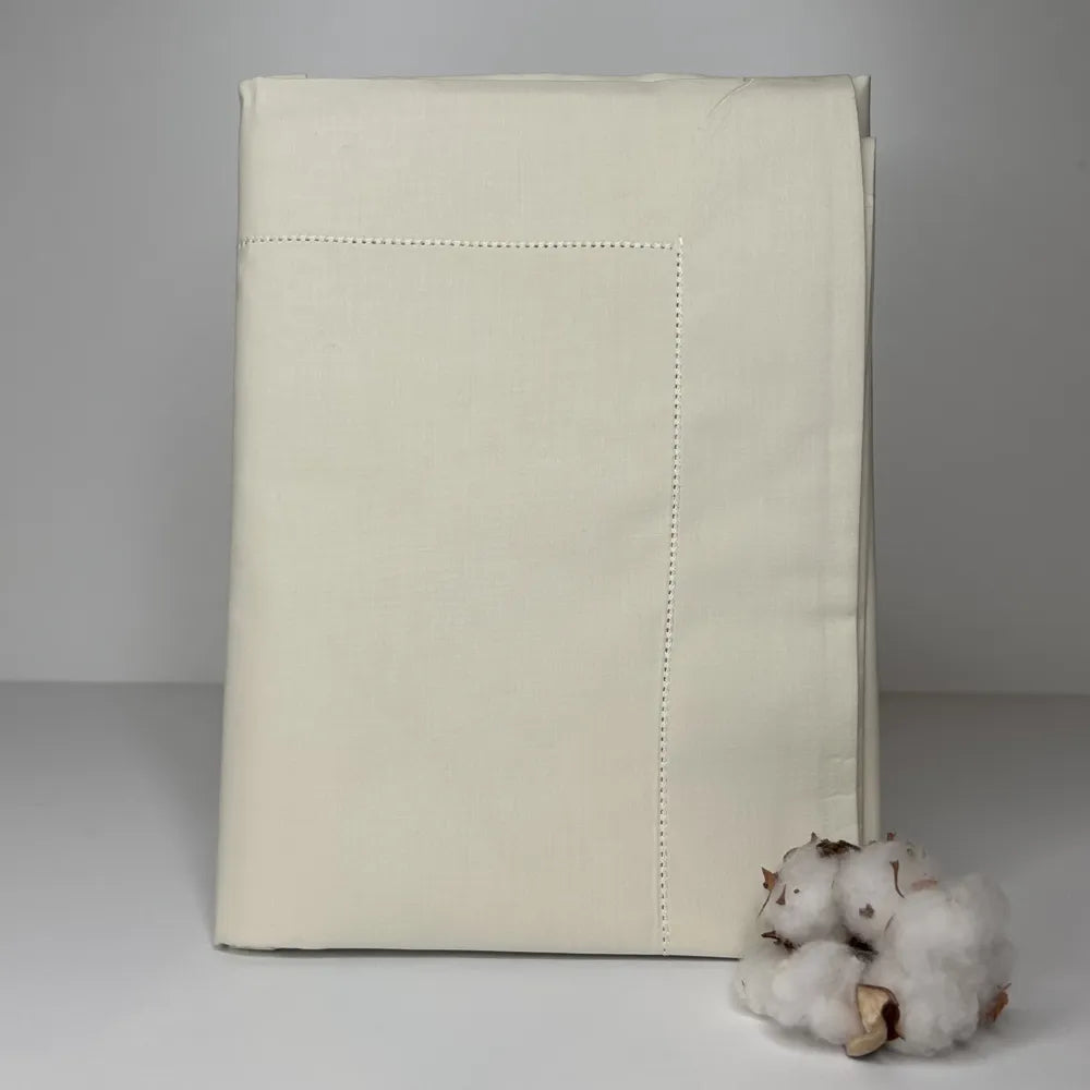 Coppia di Federe in Percalle Bossi 138 Avorio | ArredoCasa Online tutto il tessile per la tua casa.