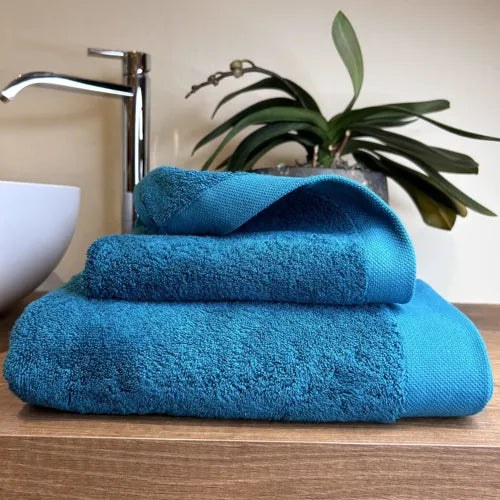 Coppia di Asciugamani in Spugna Mercerizzata 315 Ottanio | ArredoCasa Online tutto il tessile per la tua casa.