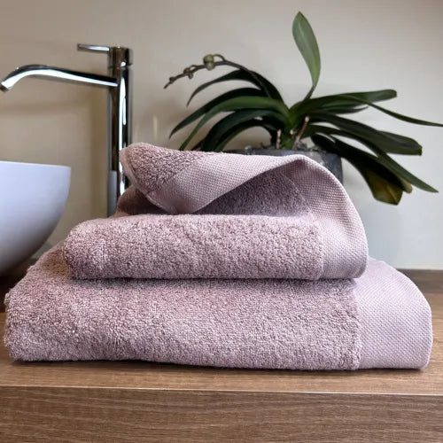 Coppia di Asciugamani in Spugna Mercerizzata 512 Decò | ArredoCasa Online tutto il tessile per la tua casa.