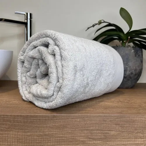 Telo in Spugna Mercerizzata Anti-odore Subito Asciutto 571 Nuvola | ArredoCasa Online tutto il tessile per la tua casa.