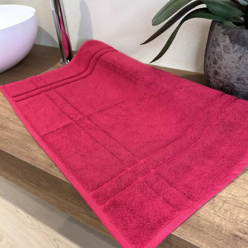 Scendi doccia in Spugna Mercerizzata Anti-Odore e Subito Asciutto 690 Bordeaux | ArredoCasa Online tutto il tessile per la tua casa.