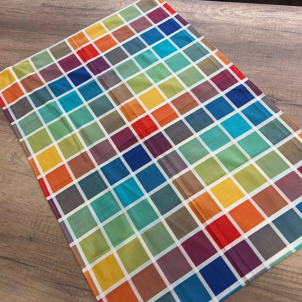 Strofinaccio Tinto in Filo Bossi – Colori che non sbiadiscono mai | ArredoCasa Online tutto il tessile per la tua casa.