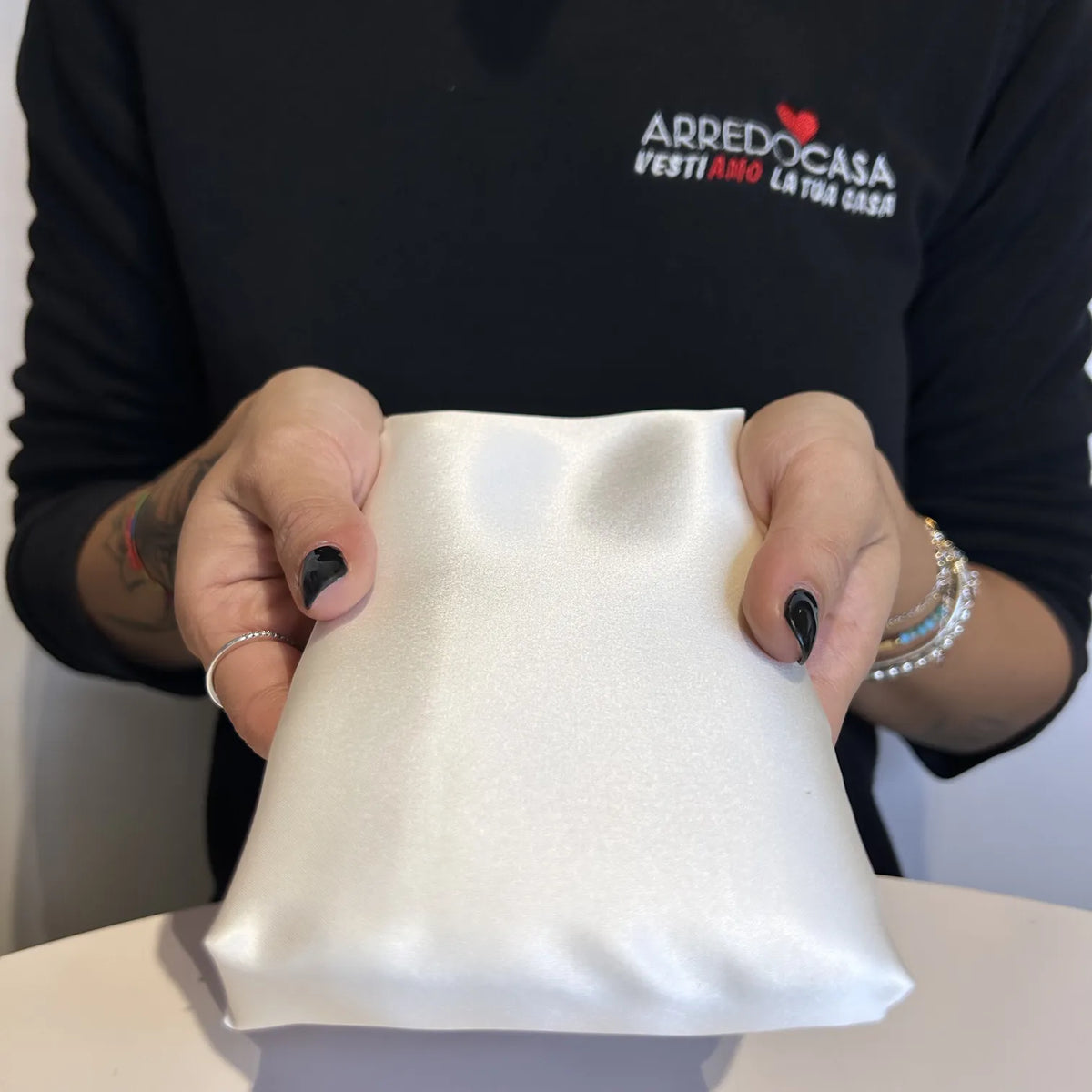 Federa in 100% Seta Anti-Crespo & Anti-Acne per capelli e pelle perfetta Avorio | ArredoCasa Online tutto il tessile per la tua casa.