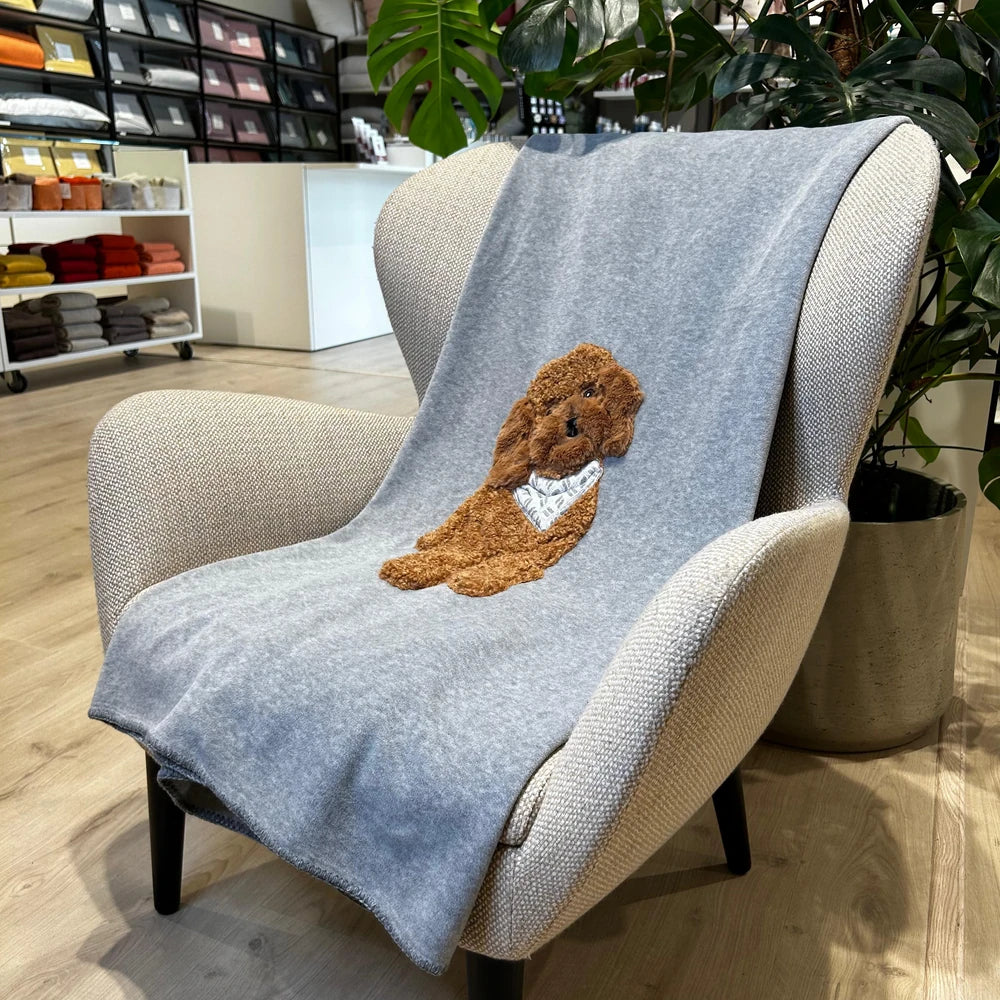 Plaid Allegro e Coccoloso Barboncino Grigio | ArredoCasa Online tutto il tessile per la tua casa.