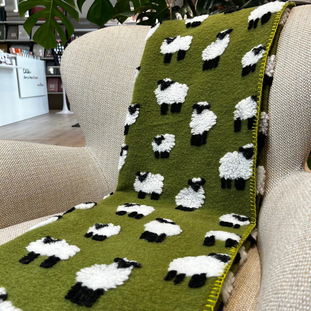 Plaid in Lana Cotta Made in Italy 170x180 – Caldo, Asciutto & Traspirante Pecore Verde | ArredoCasa Online tutto il tessile per la tua casa.