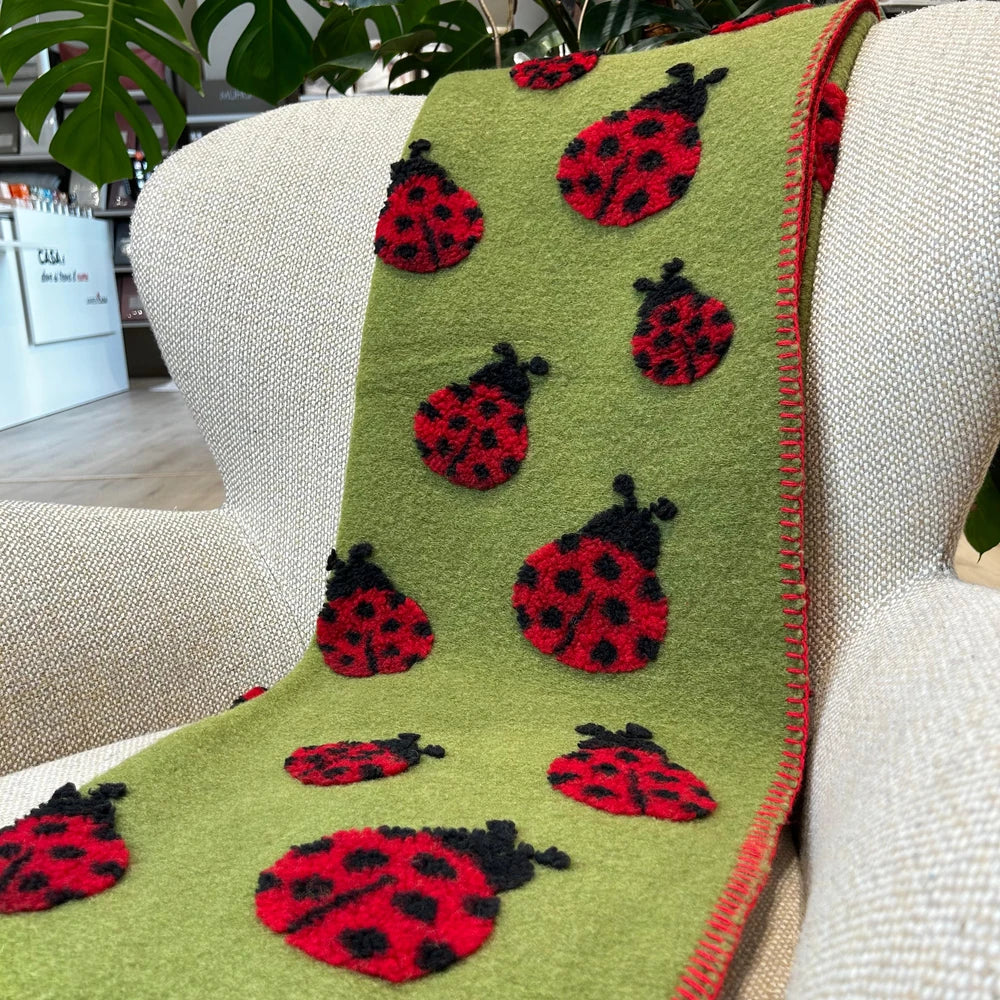 Plaid in Lana Cotta Made in Italy 170x180 – Caldo, Asciutto & Traspirante Coccinelle Verde | ArredoCasa Online tutto il tessile per la tua casa.