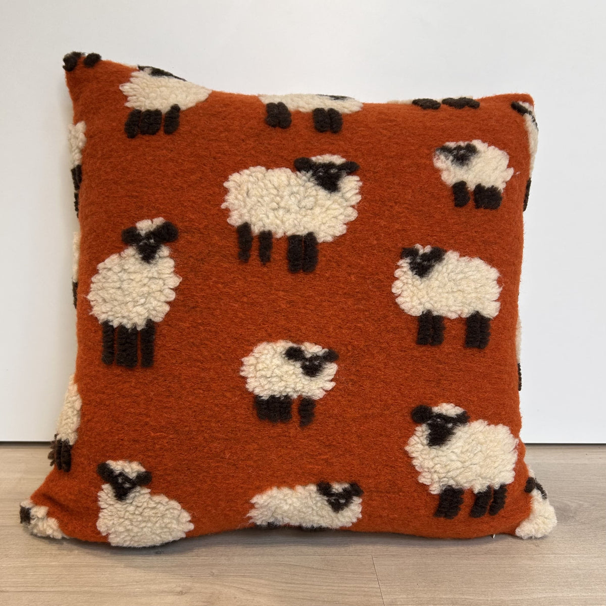 Cuscino Arredo in lana cotta 50×50 cm con imbottitura