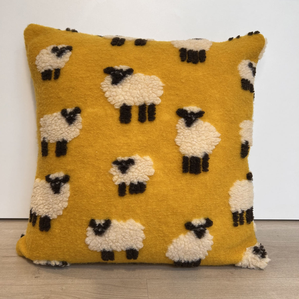 Cuscino Arredo in lana cotta 50×50 cm con imbottitura