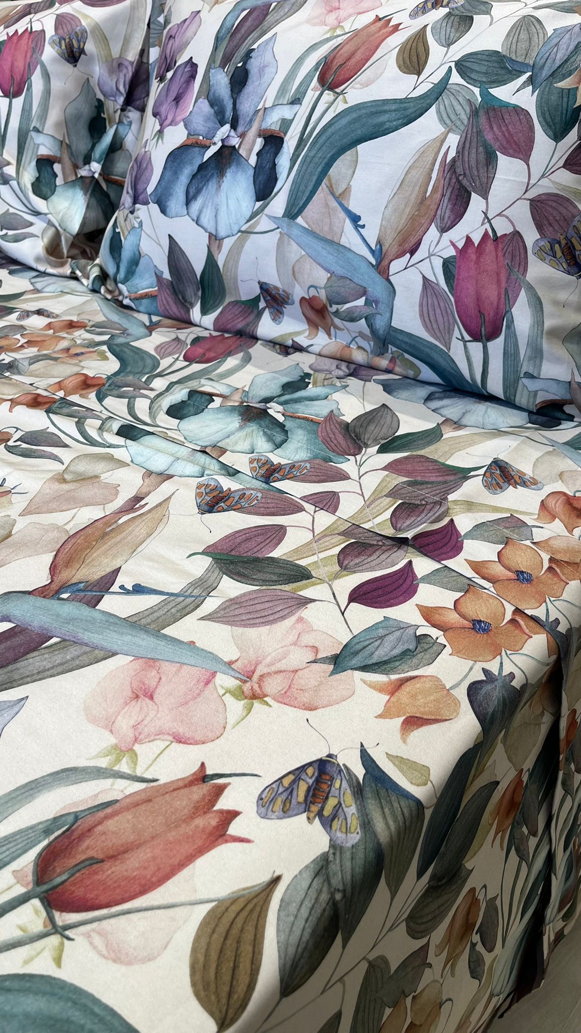 Lenzuola Balza Doppia in Raso 300 fili Iris Persiano | ArredoCasa Online tutto il tessile per la tua casa.