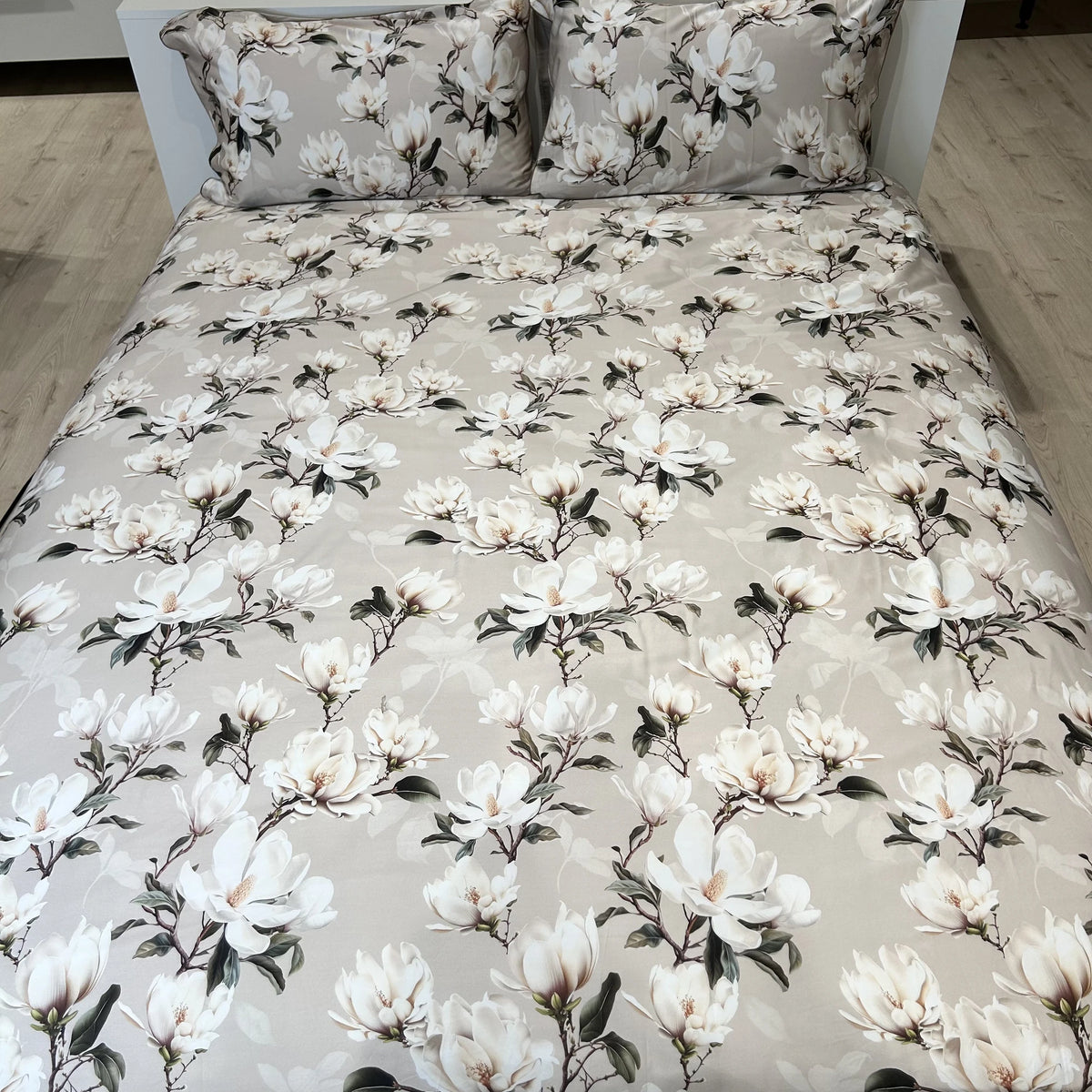 Completo Letto in Raso - Modello Magnolia | ArredoCasa Online tutto il tessile per la tua casa.