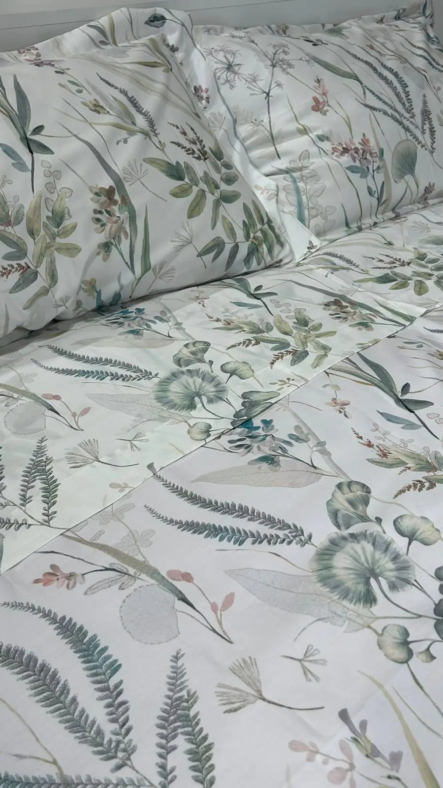 Lenzuola Floreali in Raso di Cotone | ArredoCasa Online tutto il tessile per la tua casa.