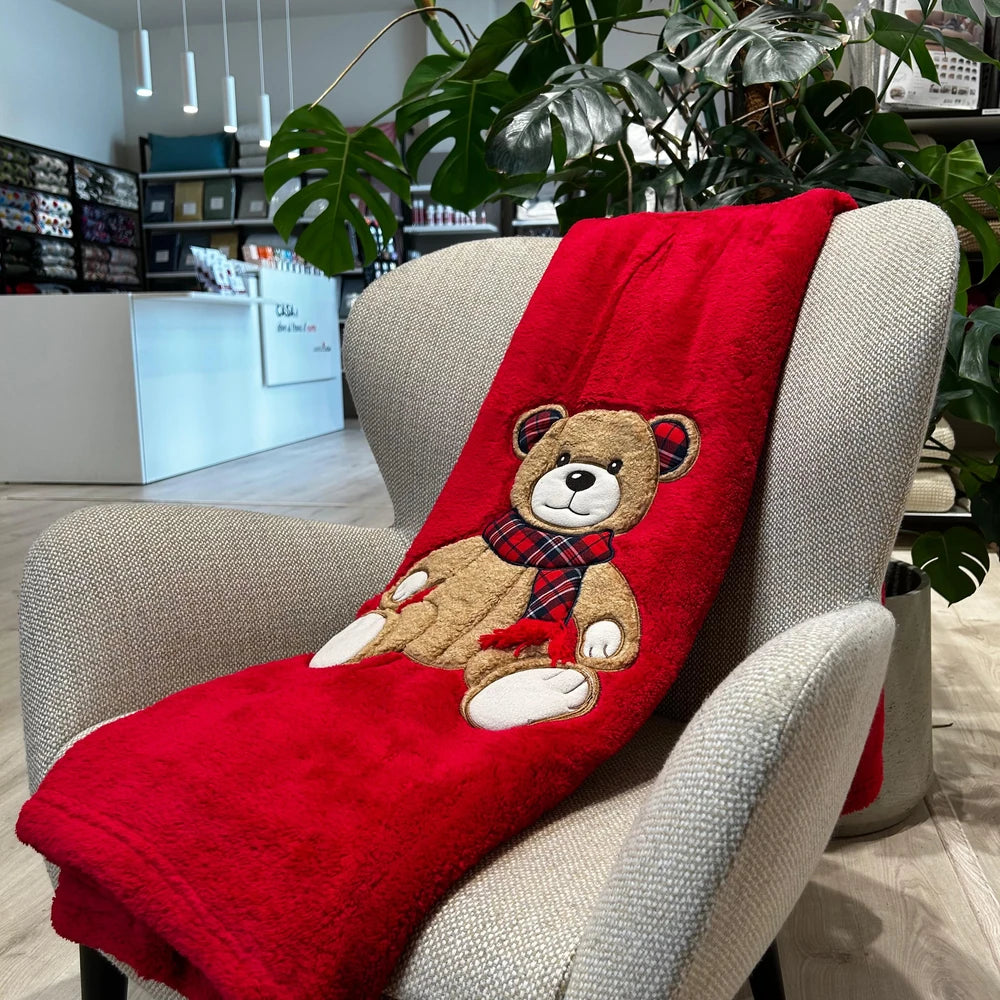 Plaid Allegro e Coccoloso Orsetto Rosso | ArredoCasa Online tutto il tessile per la tua casa.