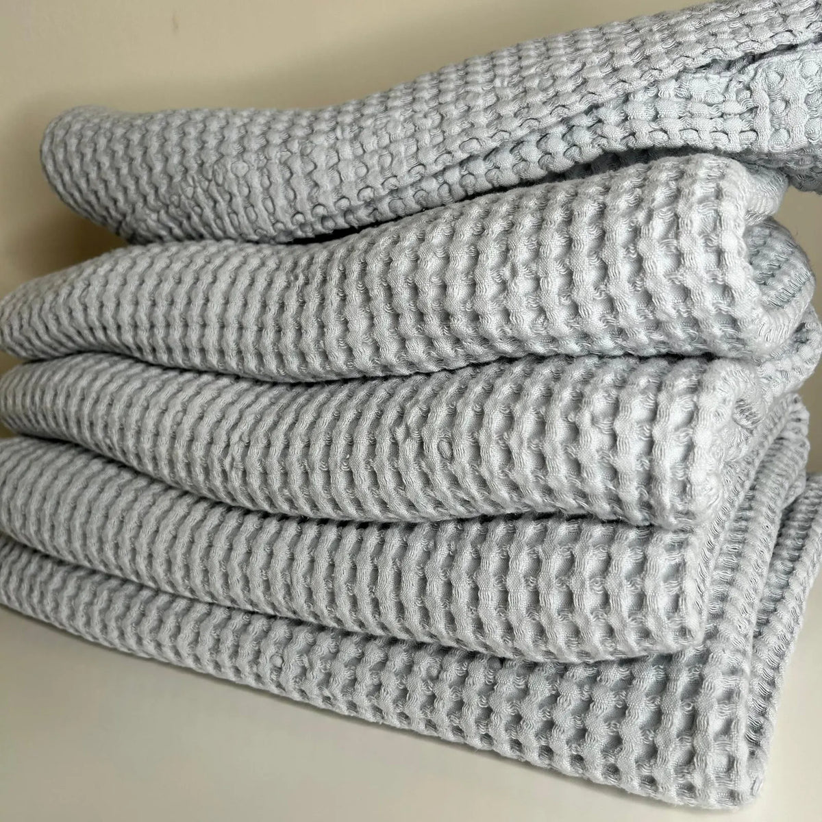 Copriletto in Nido D'ape Perla | ArredoCasa Online tutto il tessile per la tua casa.