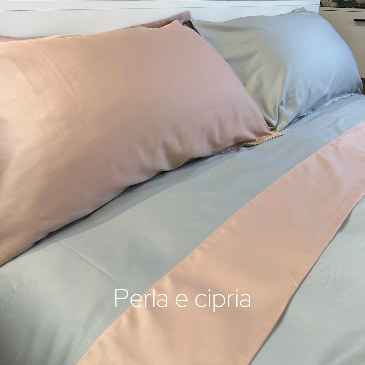 Lenzuola in Raso Federica Perla-Cipria | ArredoCasa Online tutto il tessile per la tua casa.