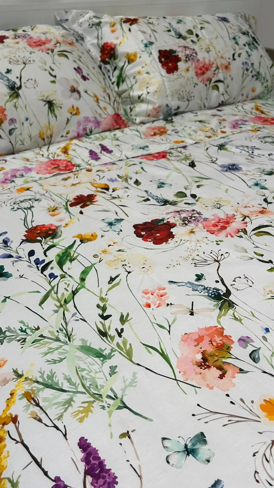 Lenzuola Floreali in Raso di Cotone | ArredoCasa Online tutto il tessile per la tua casa.