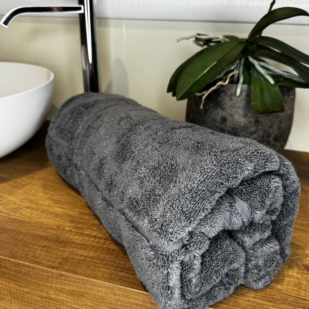 Telo Spugna Zero Twist C17 Antracite | ArredoCasa Online tutto il tessile per la tua casa.